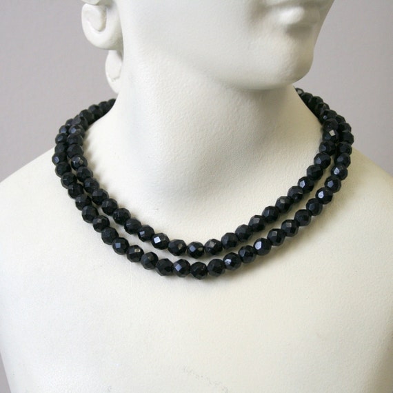 1950s Black Faceted Glass Bead Necklace