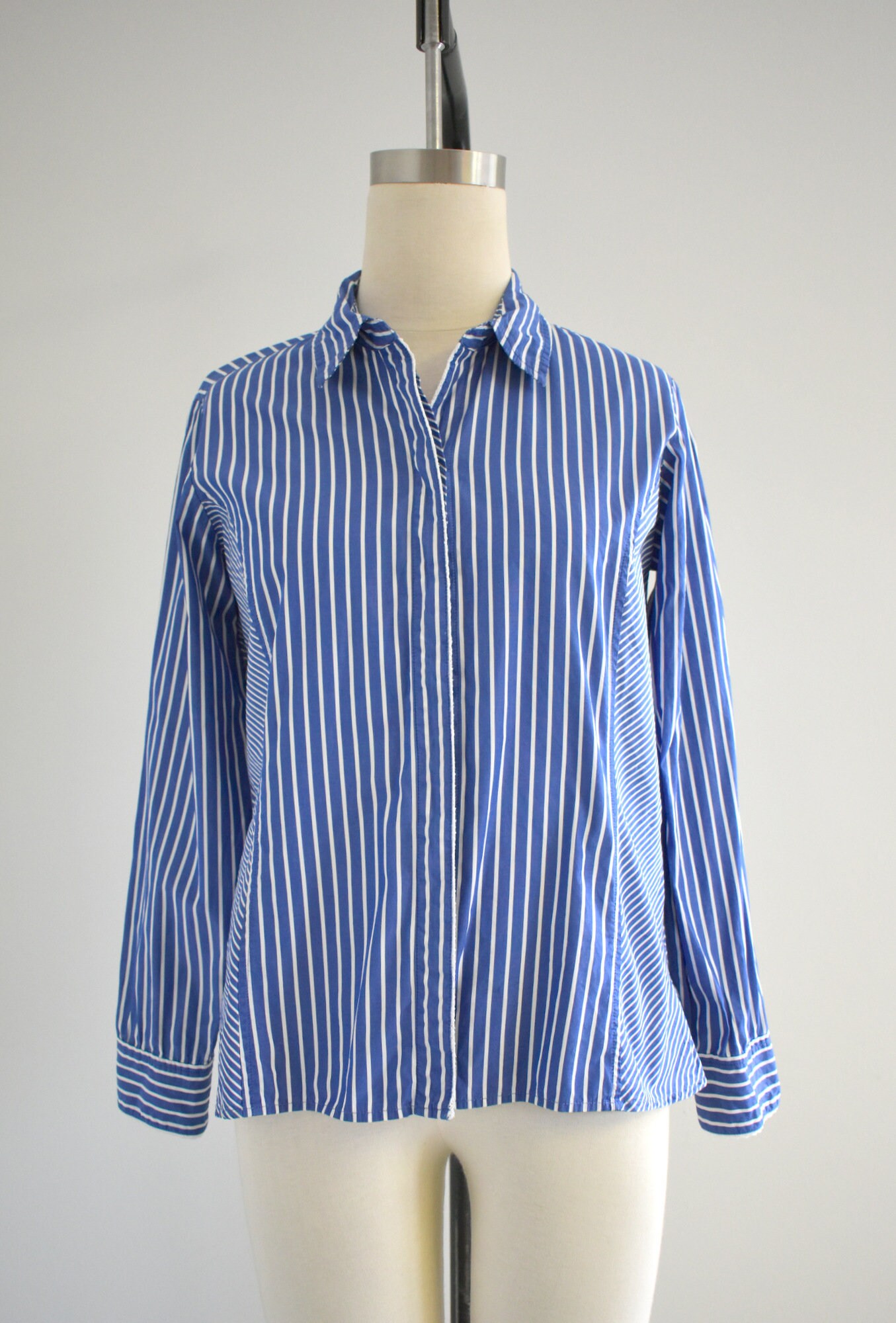 1990s Liz Claiborne Blue Striped Cotton 