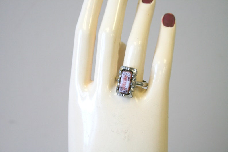 Size 6 1970s Glass Stone Ring