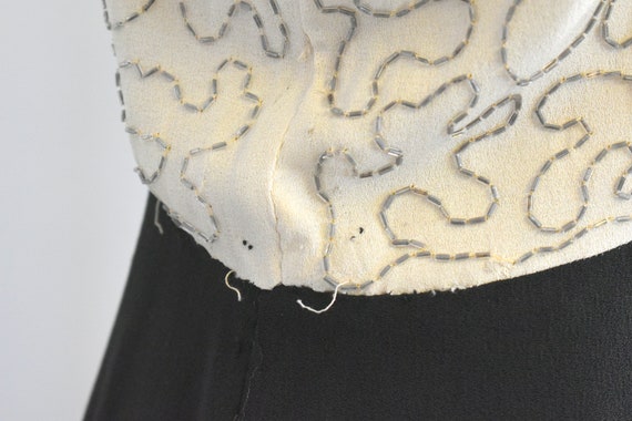 1940s Cream and Black Beaded Dress - image 7