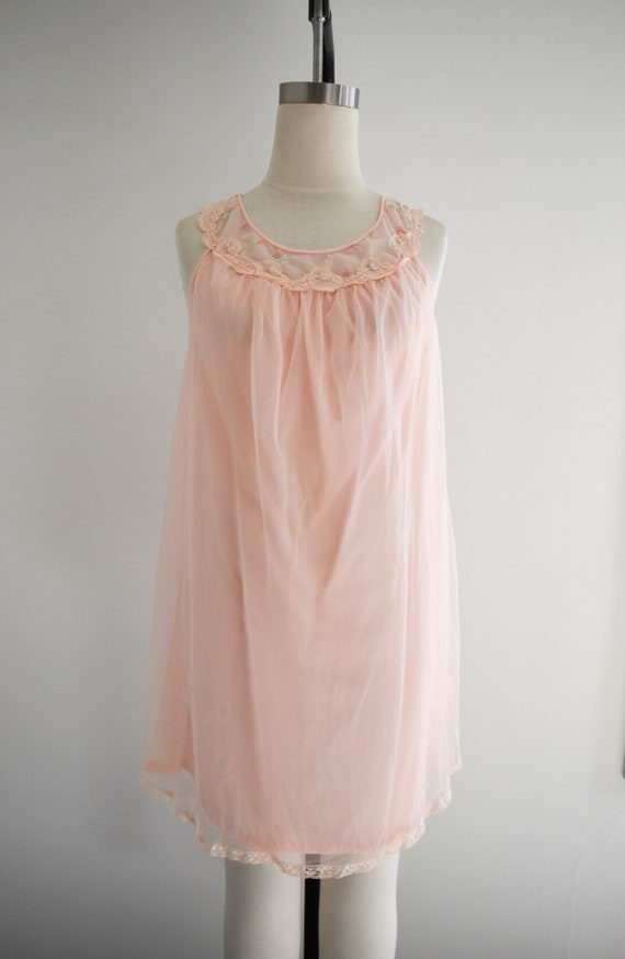 1960s Peach Chiffon Night Gown - image 3