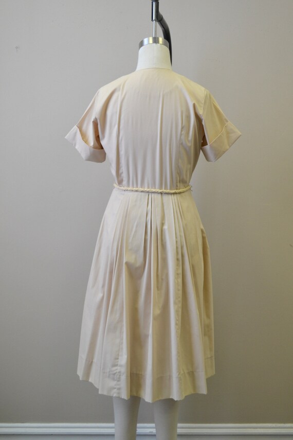 1960s Pale Tan Shirtwaist Dress - image 5