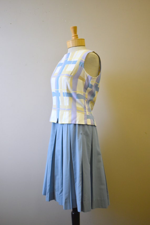 1960s Plaid Sleeveless Blouse and Pleated Skirt S… - image 3