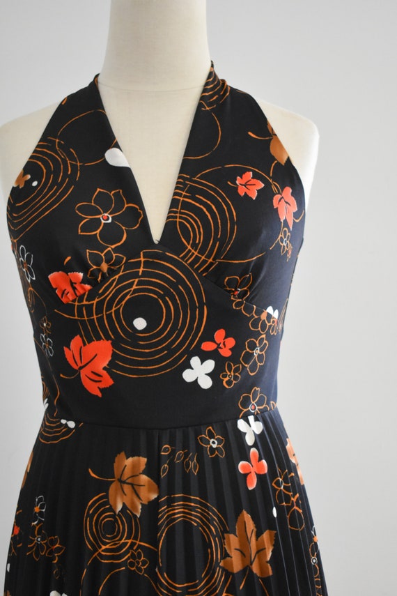 1970s Black Printed Palazzo Jumpsuit and Jacket - image 2