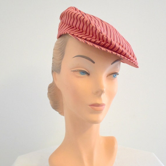 1940s/50s Red Striped Newsboy Cap - image 1