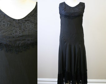 1920s Black Crinkle Chiffon and Lace Drop Waist Dress