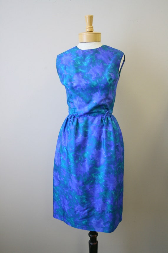 1960s Hayette Blue Silk Sheath Dress - image 3