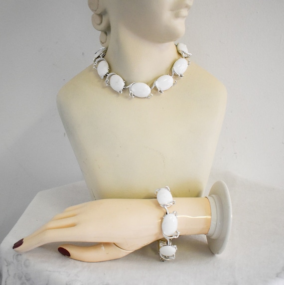 1960s White Ovals and Silver Necklace and Bracele… - image 1