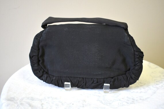 1940s Black Ruched Handbag - image 3