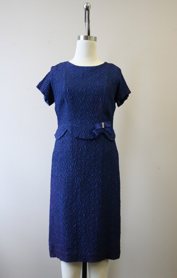 1950s/60s Franklin Simon Blue Crinkled Wiggle Dre… - image 3