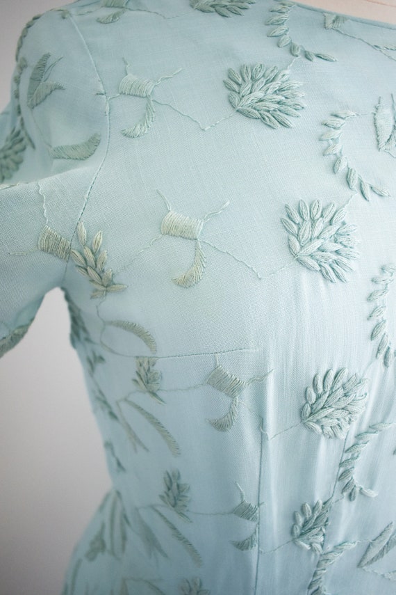 1960s Mint Embroidered Linen Dress - image 8