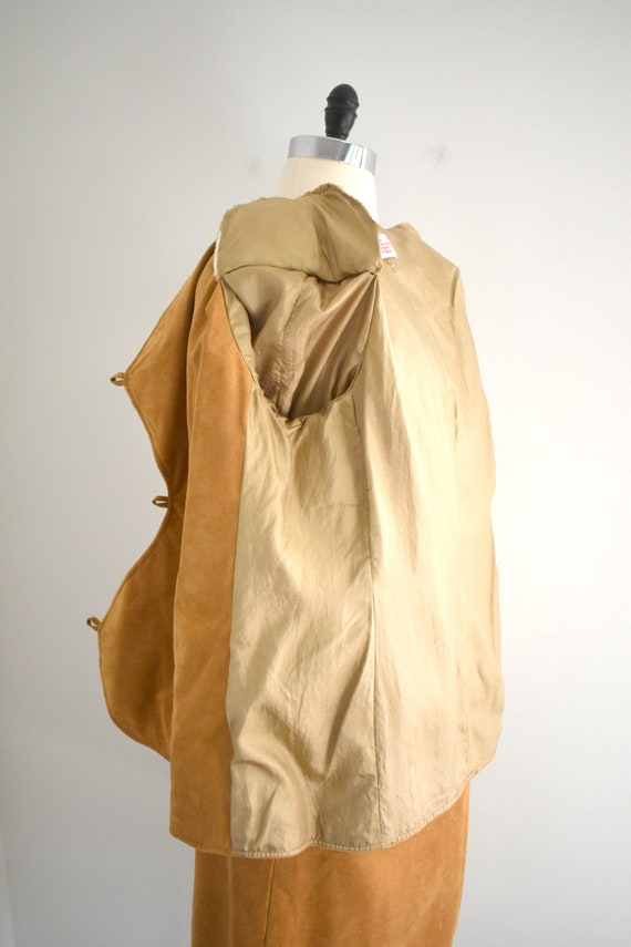 1980s Ultrasuede Jacket and Skirt Set - image 6