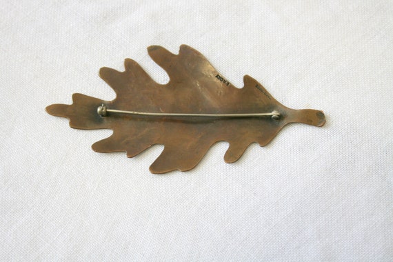 1950s Emily A. Day Large Copper Oak Leaf Brooch - image 4