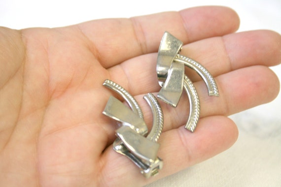 1950s Alice Jewelry Silver Clip Earrings - image 2