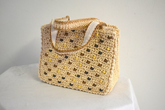 1960s Magid Cream Crochet Handbag with Wooden Bea… - image 5