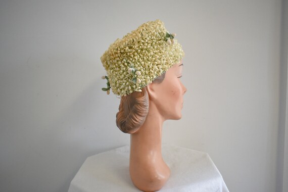 1940s/50s Cream Ribbon Floral Hat - image 3