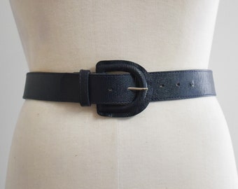 1980s/90s Embossed Blue-Black Belt