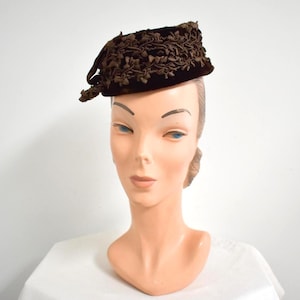 Mr John Demi Chapeau - Etsy display picture 2