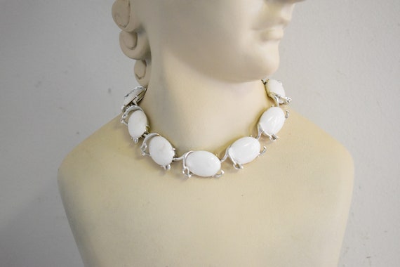 1960s White Ovals and Silver Necklace and Bracele… - image 3