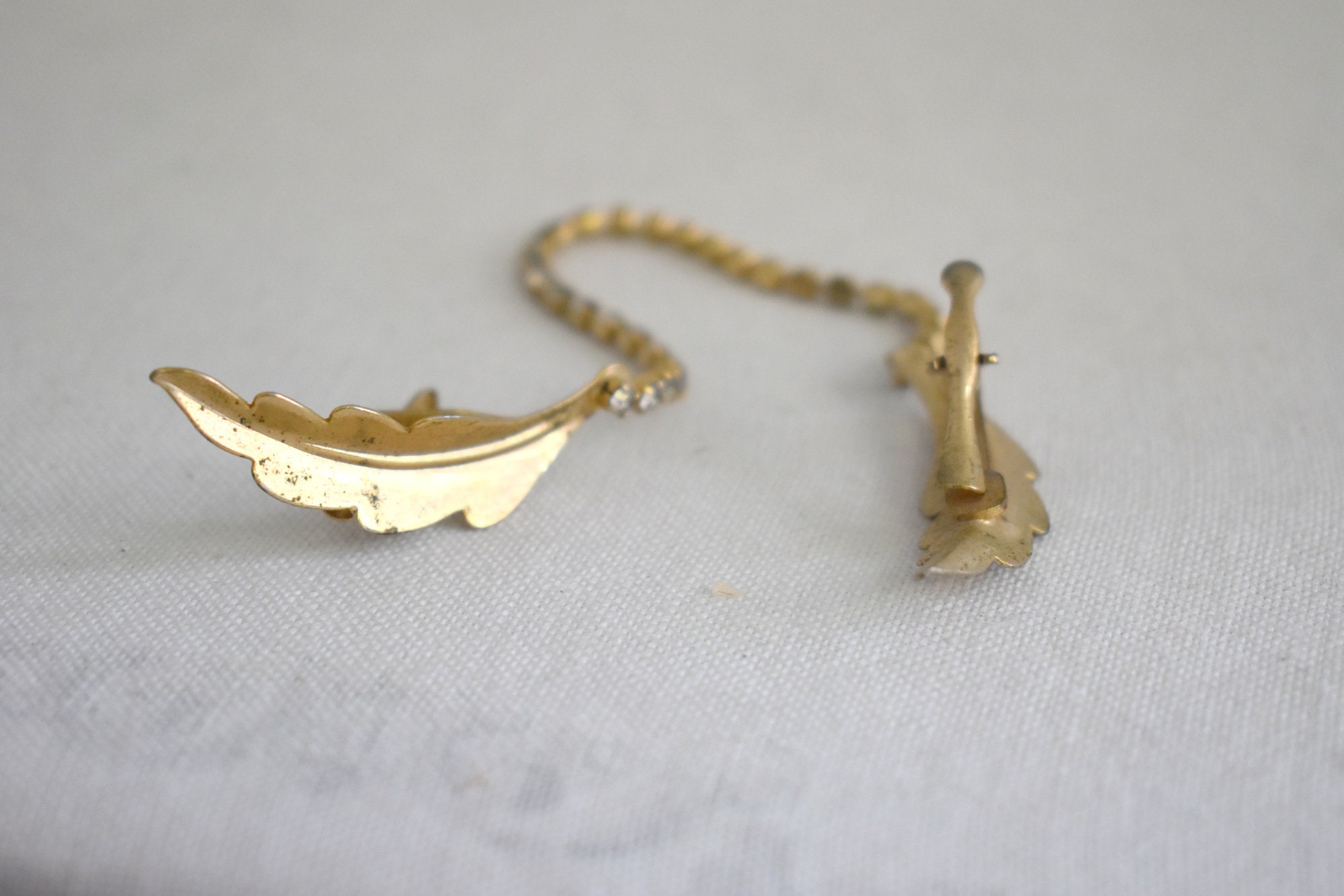 1950s/60s Gold Leaf and Rhinestone Sweater Guard Clips - Etsy