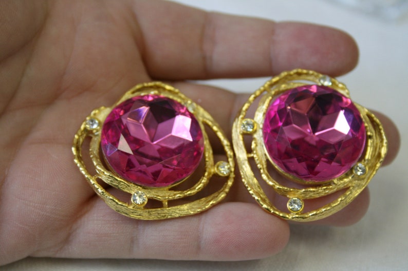 1980s Gemcraft Pink Rhinestone Oversized Clip Earrings image 4