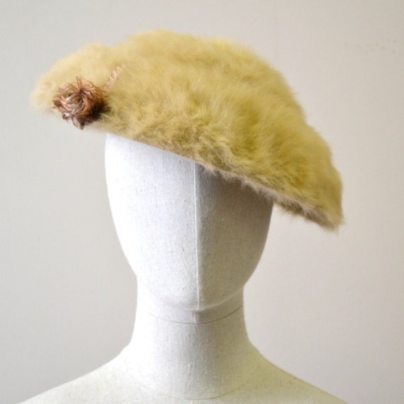 1950s Lily Fuzzy Mushroom Hat - image 1