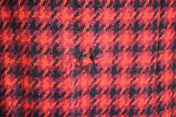 1950s Dan Millstein Red and Black Plaid Wool Skir… - image 9