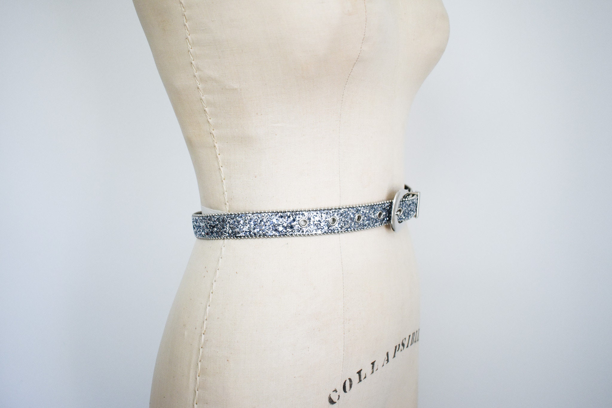 ▶️ Capezio ◀️ 80’s White Colorful Rhinestone belt. SEE VIDEO CLIP ? JIARY Rhinestone Belts Women,Fashionable Crystals Design  main image 3