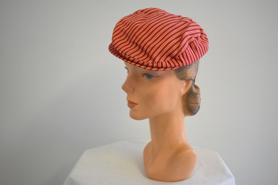1940s/50s Red Striped Newsboy Cap - image 2