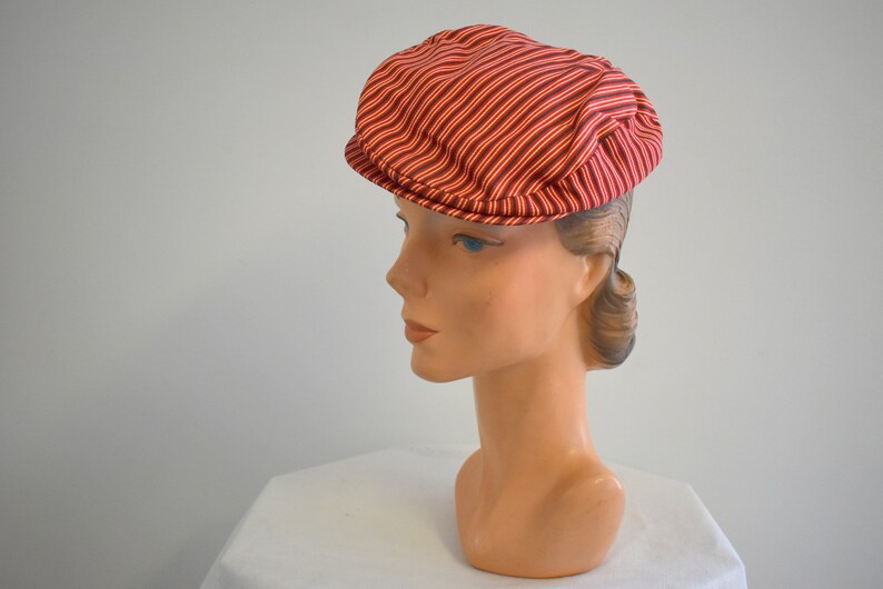 1940s/50s Red Striped Newsboy Cap image 2