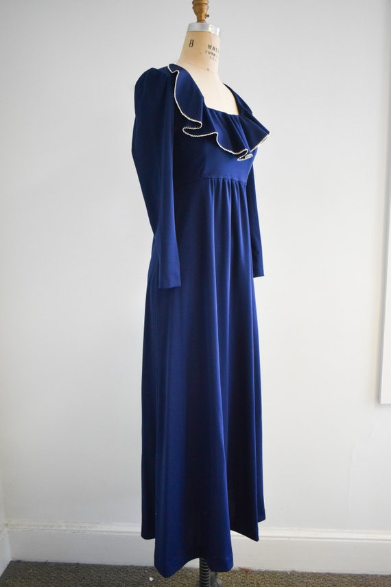 1970s Navy Ruffled Knit Maxi Dress - image 4