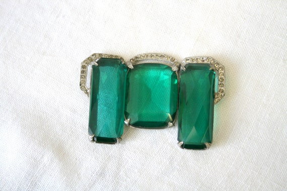 1930s Large Green Rhinestone Belt Slide