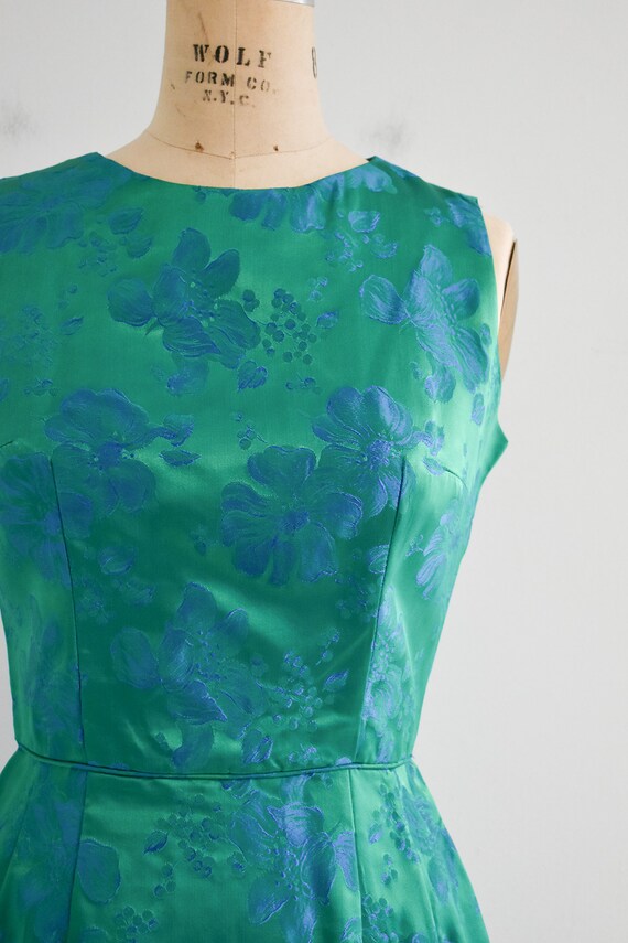 1950s/60s Blue and Green Floral Brocade Two Piece… - image 5