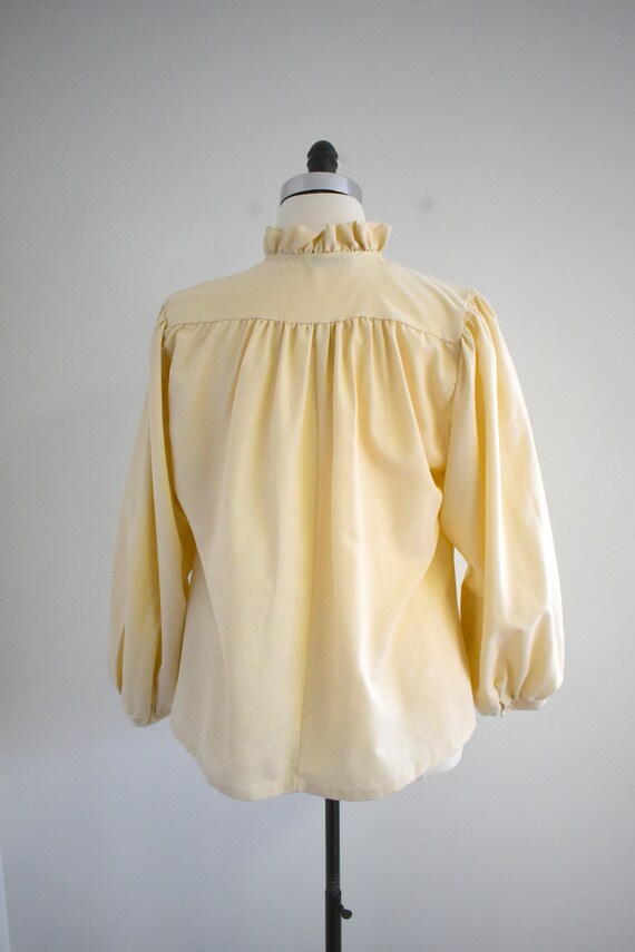 1970s/80s Beige Full Sleeve Blouse - image 6