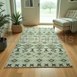 Alfombra Kilim con diseño geométrico de rombos / Alfombra con estampado tribal azteca / Alfombra bohemia chic de tejido plano, tejida a mano en tonos tierra y blanco roto
