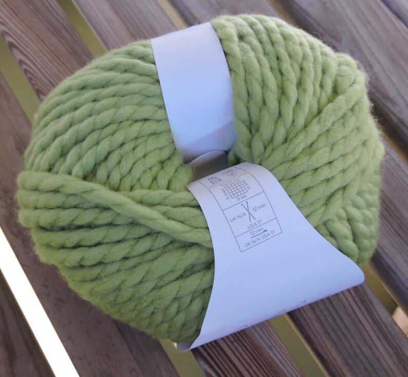 SUPER BULKY Weight Yarn Paisley 584 Extra Fine Merino Etsy