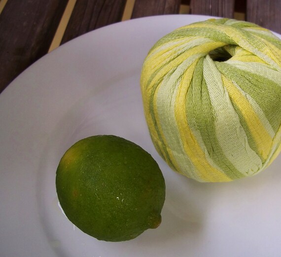 Gedifra Licati 50g 65 yards CHUNKY Weight Yarn Lime Green Neon Yellow Italian Key Lime Cotton Blend