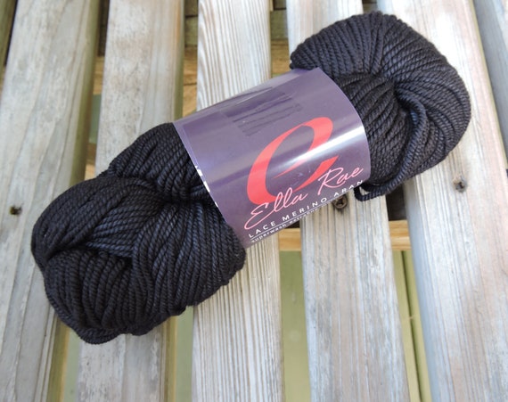 Ella rae top lace merino aran