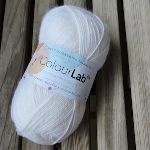 DK Weight Yarn - West Yorkshire Spinners Colour Lab DK - 100% British Wool - Artic White (011) - 100g - 245 yards