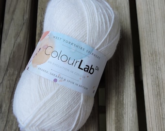 DK Weight Yarn - West Yorkshire Spinners Colour Lab DK - 100% British Wool - Artic White (011) - 100g - 245 yards