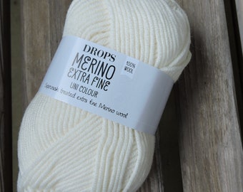 DK Weight Yarn - Drops Merino Extra Fine - Oeko-Tex 100 - 100% Merino - Off White (01) - 50g - 115 Yards