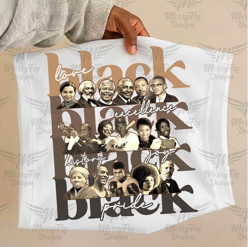 K&ouml;nnte beinhalten: Wei&szlig;es T-Shirt mit einem grafischen Design, das das Wort "Black" in gro&szlig;en Buchstaben zeigt, &uuml;berlagert mit "love", "excellence", "history", "joy" und "pride". Das Design enth&auml;lt Portr&auml;ts prominenter schwarzer Pers&ouml;nlichkeiten.