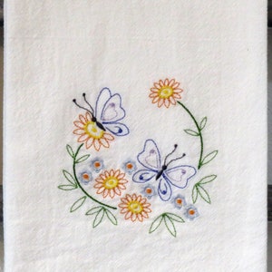 Premium Quality Machine Embroidered Flour Sack Towel BUTTERFLIES and FLOWERS dish tea kitchen towel Mother&#39;s day gift Spring kitchen decor