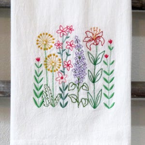 Machine Embroidered Flour Sack Towel Farmhouse Light and LOVELY GARDEN FLOWERS 2, spring, gardening, Dish, Tea, Kitchen Hyacinth Iris