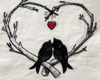 Premiumkwaliteit machinaal geborduurde meelzak handdoek poëtische tortelduifjes op takken met hart dichter Edgar Allan Poe keuken, schotel, theedoek