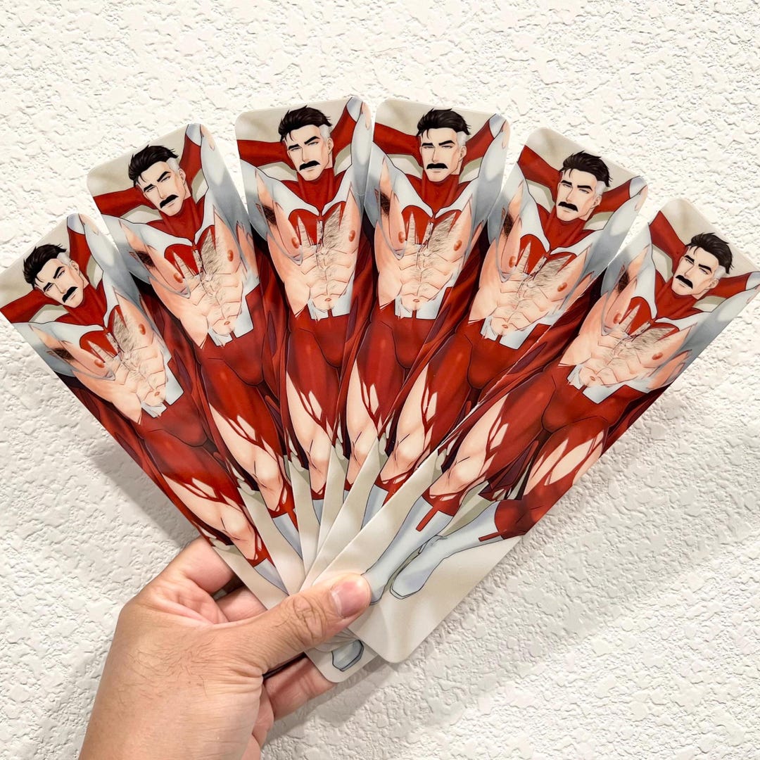 Omini Man Key Chain Omni-man Inspired Bookmark, Print, Sticker, Keychain or Body Pillow - Etsy