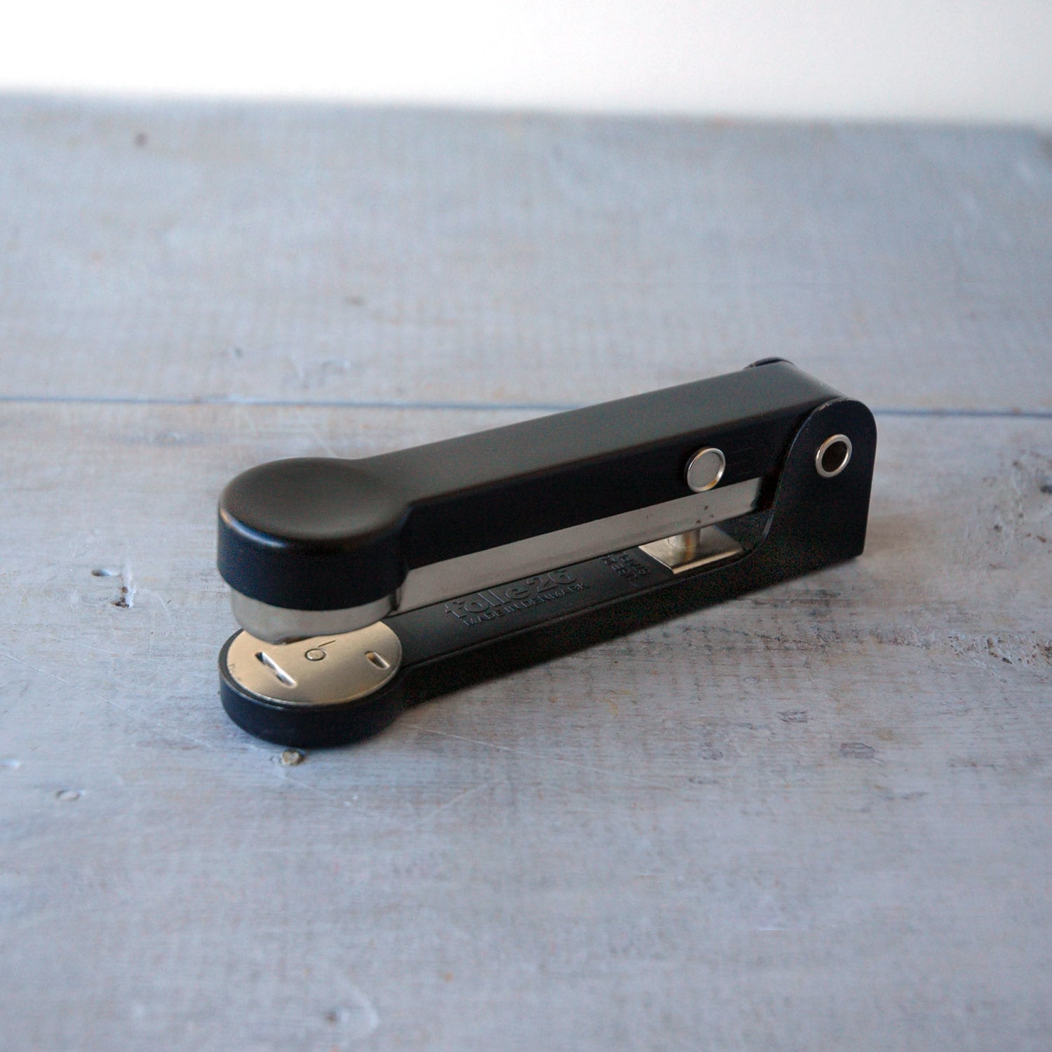 Denmark Folle Stapler 26 Black×Silver