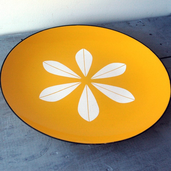 Large Yellow Cathrineholm Plate