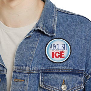 Parche termoadhesivo "Abolir ICE" / Declaración política, Hecho en EE. UU.