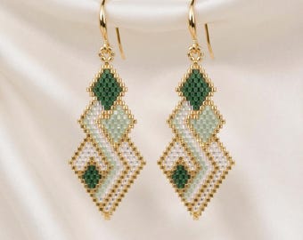 Art Deco Earring Pattern | Emerald Green & Gold Brick Stitch Bead Chart | Geometric Drop Dangle Earrings PDF | Miyuki DIY